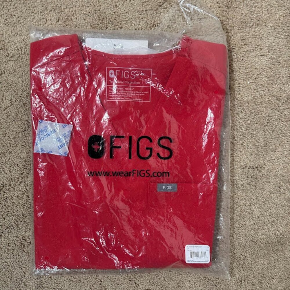 Figs Catarina Scrub Top Pop Red size Small